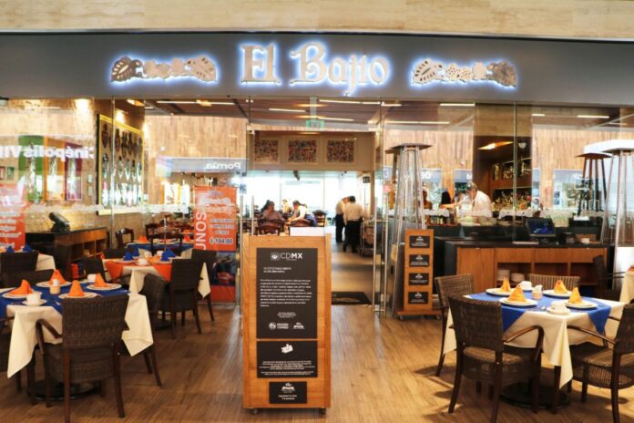 Asesinan a hombre en plaza comercial Miyana en Polanco