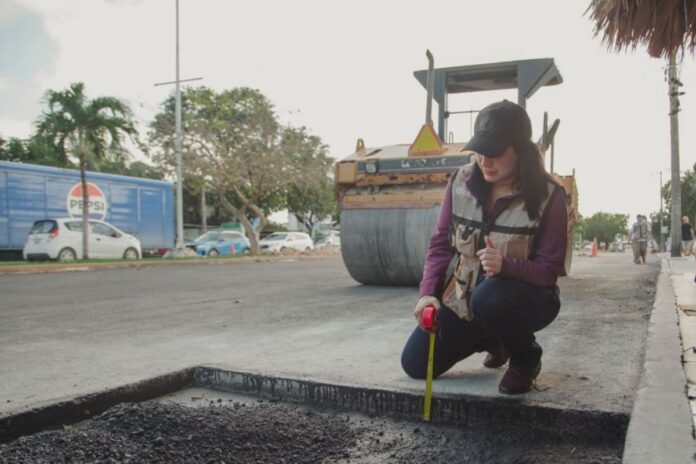 Estefanía Mercado supervisa obras de infraestructura en Playa del Carmen