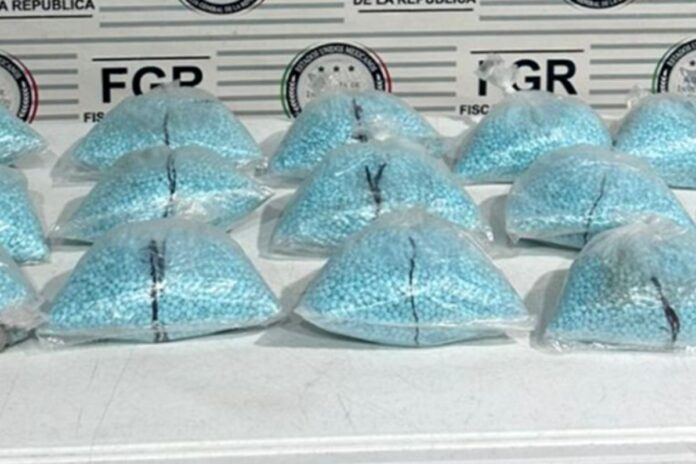 FGR detiene a dos personas con 200,000 pastillas de fentanilo en Sonora