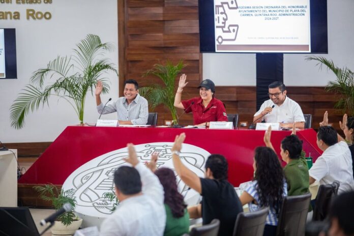 Cabildo de Playa del Carmen aprueba estímulos fiscales y declara recinto oficial para el 32 aniversario del municipio