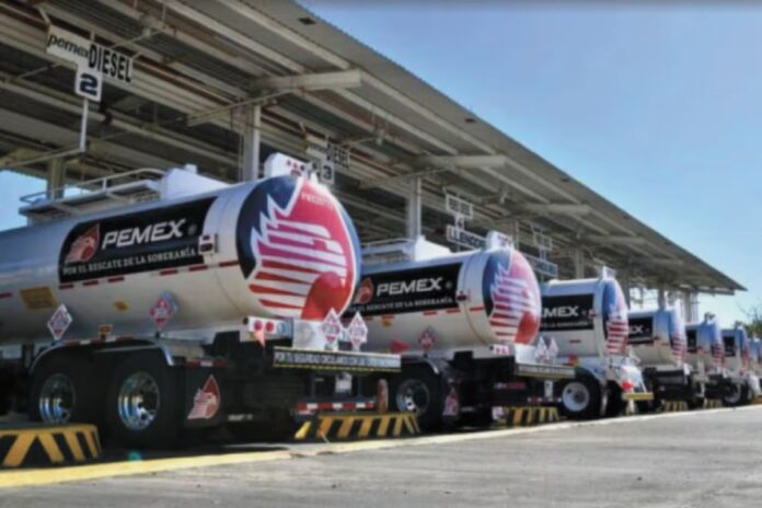 Pemex desmiente incendio en refinería de Salina Cruz: Humo proveniente de quema controlada