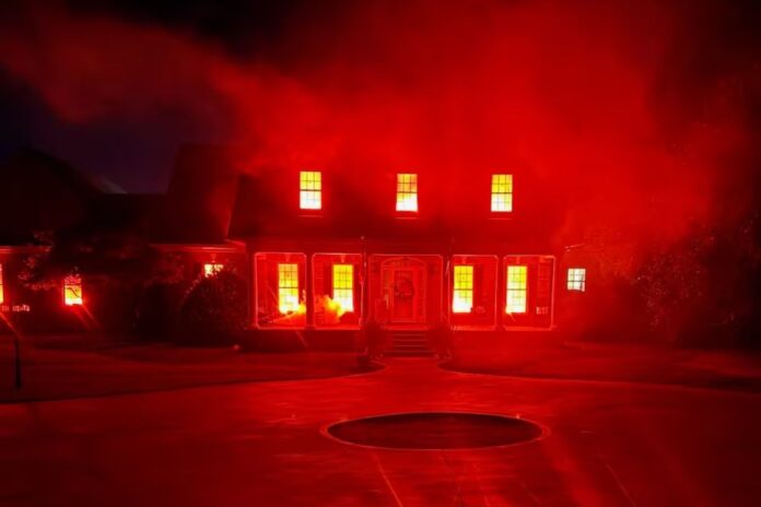 Decoración de Halloween en Carolina del Sur engaña a vecinos y bomberos con 