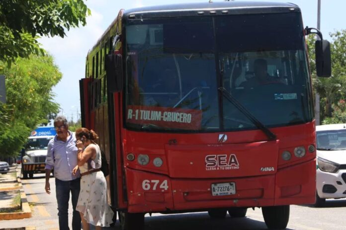 Quintana Roo tomar el volante del transporte público en Cancún