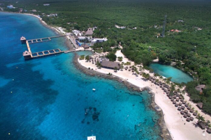 Royal Caribbean formaliza proyecto de club de playa para Cozumel