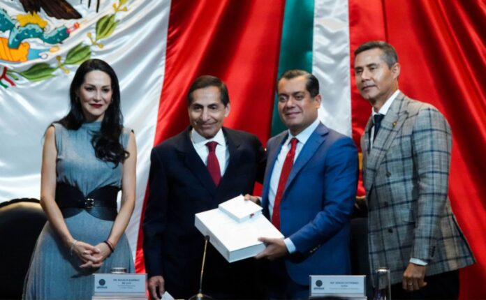 Incrementar ingresos sin nuevos impuestos: estrategia del Paquete Económico 2025