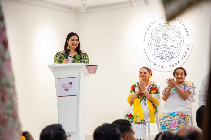 Inauguran en Playa del Carmen la exposición “Virgen del Carmen, nuestra historia patronal, una historia viva”