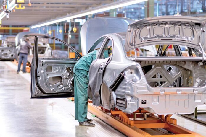 Producción Automotriz en México: Camino a un Récord Histórico