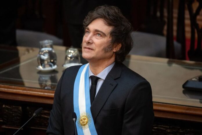 Javier Milei anuncia una histórica reducción de impuestos y avanzará en el cierre del Banco Central
