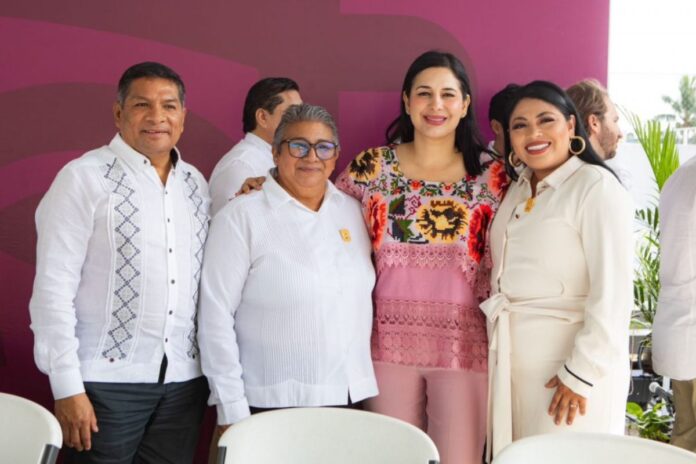 Gilberto Gómez asume como alcalde de Puerto Aventuras para el periodo 2024-2027