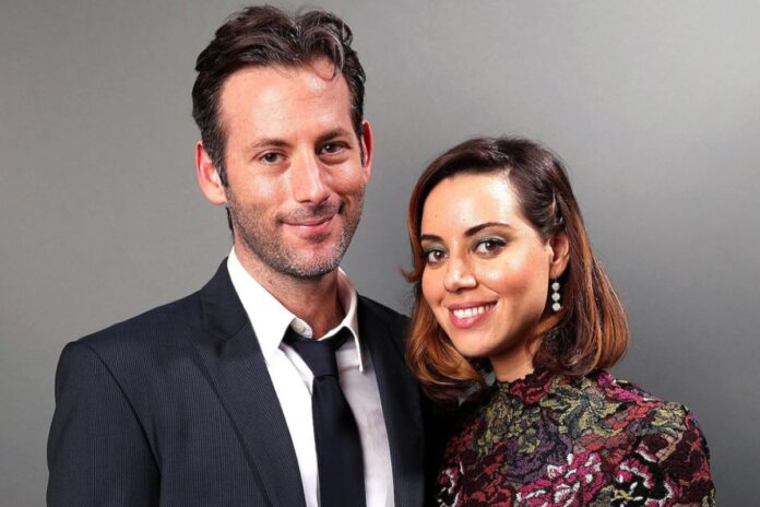Fallece Jeff Baena, cineasta y esposo de Aubrey Plaza, a los 47 años