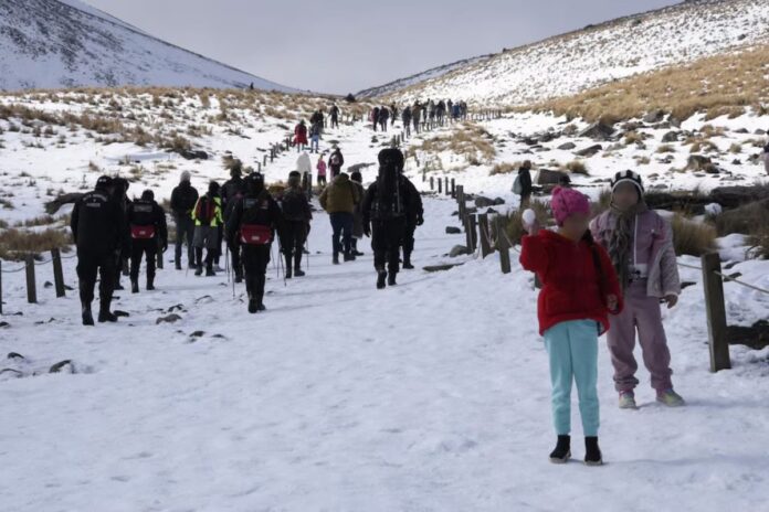 El Nevado de Toluca es un volcán en reposo que continúa siendo visitado a pesar de restricciones climáticas