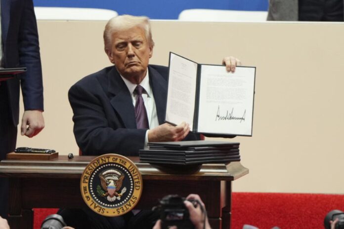 Moody’s advierte sobre impacto de posibles aranceles de Estados Unidos a México