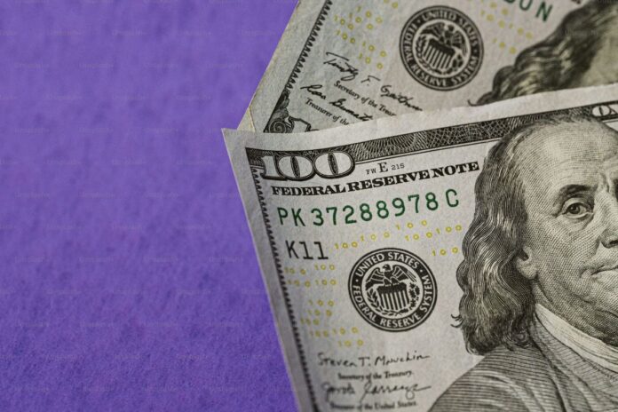 La deuda global alcanza un récord de 318.4 billones de dólares en 2024