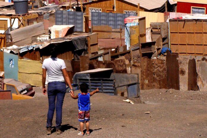 Desigualdad de género y pobreza en México: 36 de cada 100 mujeres enfrentan carencias económicas