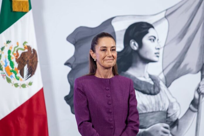 Claudia Sheinbaum felicita a Mark Carney tras su triunfo en Canadá y celebra su creciente respaldo ciudadano