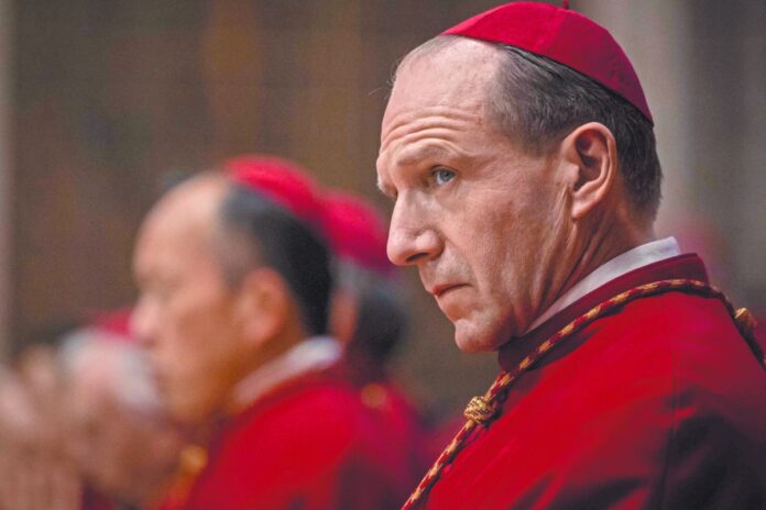 Las salas de cine en México resisten con estrenos taquilleros: Cónclave y Minecraft son ejemplo de esto