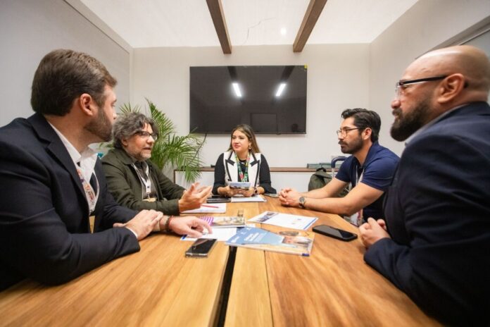 Playa del Carmen y la Unesco firman acuerdo para preservar la celebración de la Virgen del Carmen como patrimonio cultural