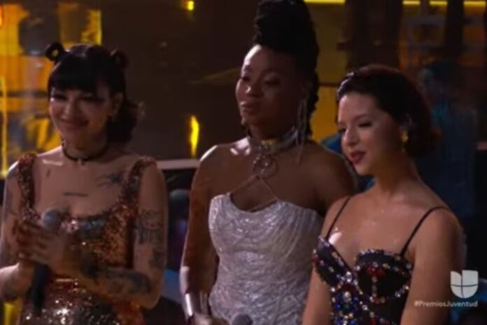 Aquella vez que Cazzu y Ángela Aguilar cantaron juntas