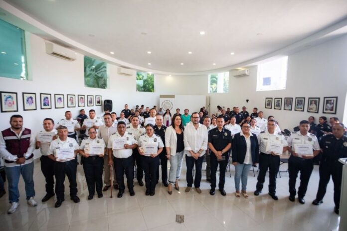 Playa del Carmen fortalece su policía turística con capacitación en inglés bajo el liderazgo de Estefanía Mercado