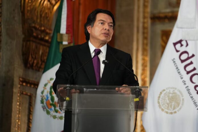 Mario Delgado detalla la evolución del salario docente en México: 