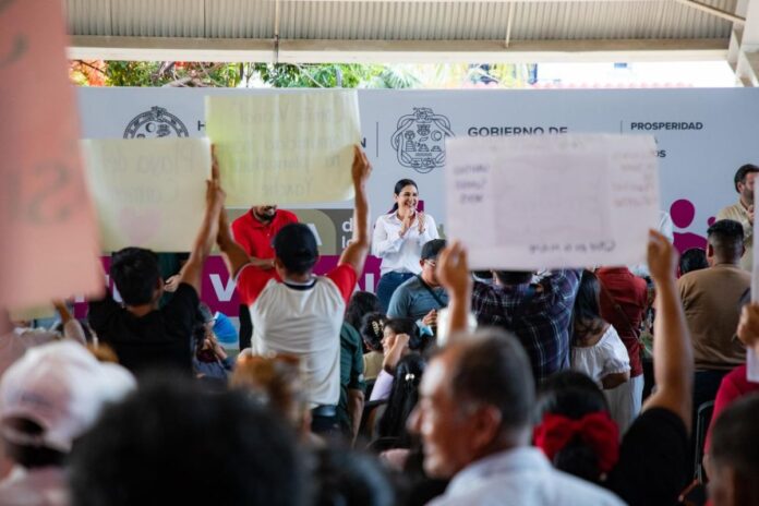 Estefanía Mercado juramenta 157 comités vecinales y ratifica que en Playa del Carmen gobierna el pueblo