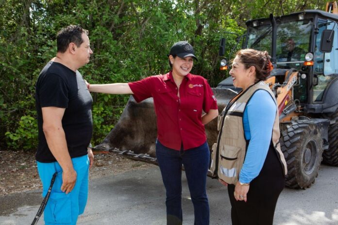 Gobierno de Estefanía Mercado responde a vecinos de Palmas Turquesa con nuevos pasos peatonales para fortalecer la seguridad vial