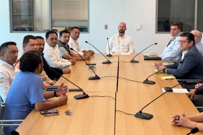 Gobierno de Estefanía Mercado y Consulado de EE. UU. refuerzan coordinación para enfrentar temporada de ciclones en Playa del Carmen