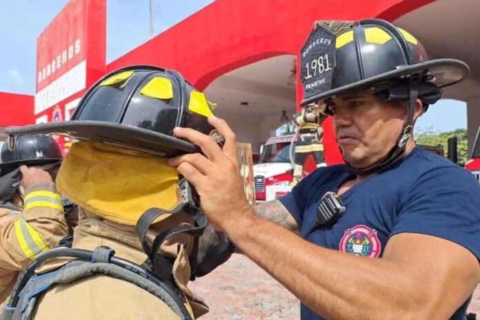 Fortalece Playa del Carmen estrategias de prevención con capacitación a bomberos de José María Morelos
