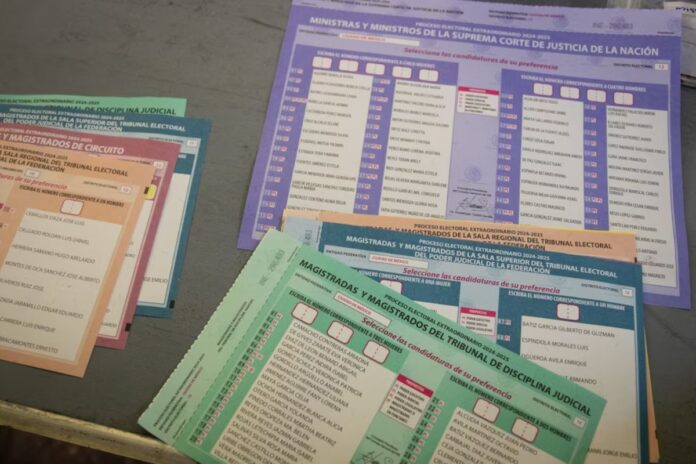 Robo de boletas en Michoacán y Chiapas marca jornada electoral judicial bajo amenaza del crimen organizado