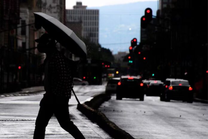 Crisis por hundimientos e inundaciones en CDMX: especialistas advierten desplazamientos forzados en menos de una década