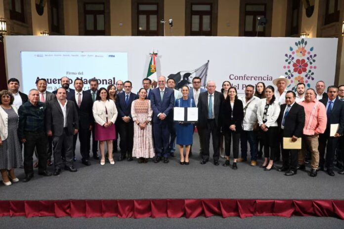 Gobierno de Claudia Sheinbaum firma Acuerdo Nacional Maíz-Tortilla para frenar alza en precios y proteger la economía familiar