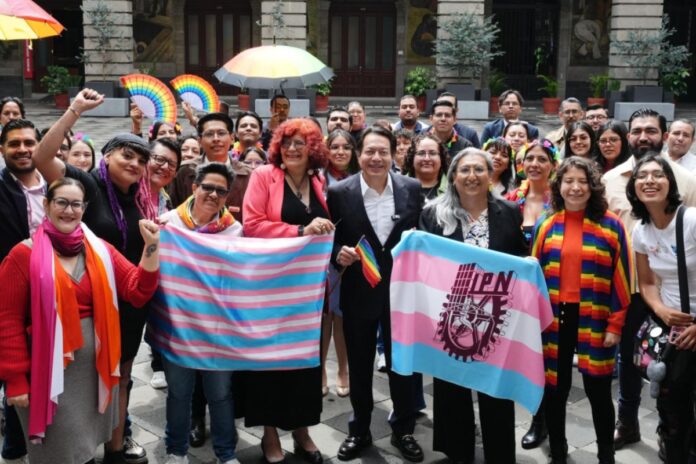 SEP impulsa educación inclusiva y respeta identidades diversas: Mario Delgado reitera compromiso en el marco del Orgullo LGBTIQ+