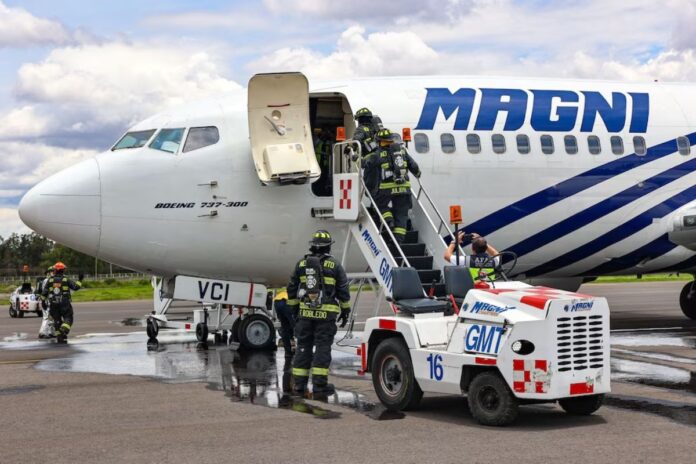 Simulacro a escala real en el AICM pone a prueba protocolos de seguridad operacional