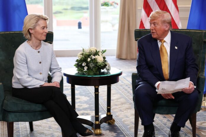 Estados Unidos y la Unión Europea acuerdan un arancel del 15% en un pacto comercial histórico