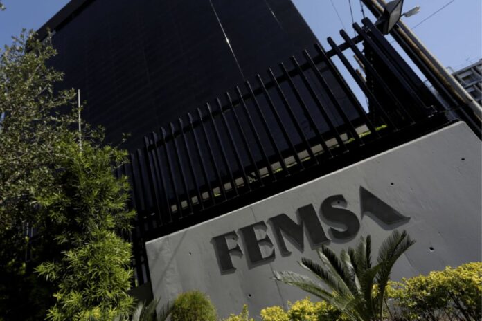 FEMSA prepara el terreno para la reforma laboral con pruebas piloto de jornadas de 40 y 45 horas