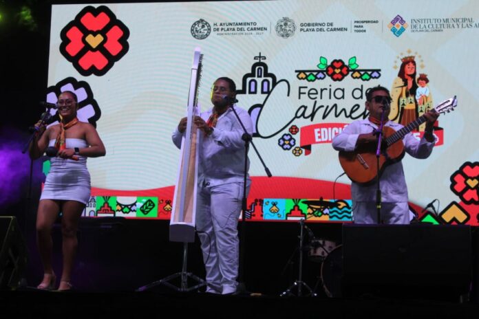 El Teatro del Pueblo y para el Pueblo brilla con talento y tradición en la Feria del Carmen 2025
