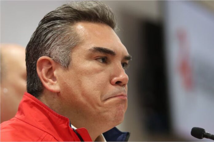 Alito Moreno solicita protección a Segob y denuncia a Noroña tras violenta trifulca en el Senado