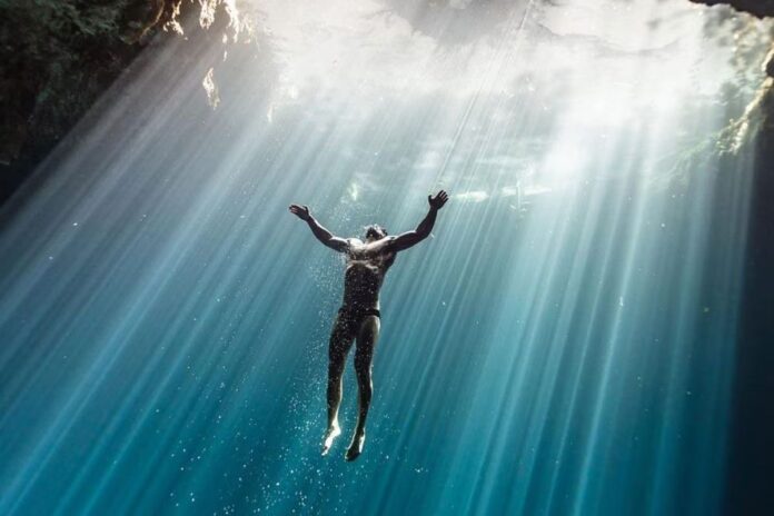 Nadador croata Vitomir Maričić establece nuevo récord histórico de apnea