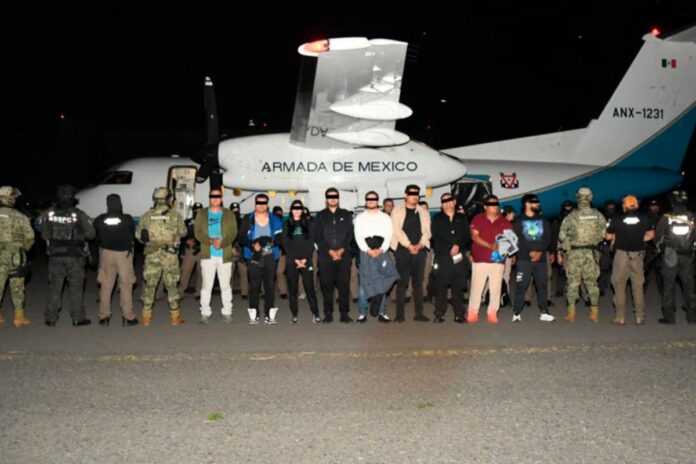 Omar García Harfuch confirma detención de 14 personas por acopio y tráfico de armas