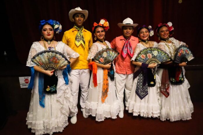 Instituto Municipal de la Cultura y las Artes de Playa del Carmen impulsa a los talentos locales