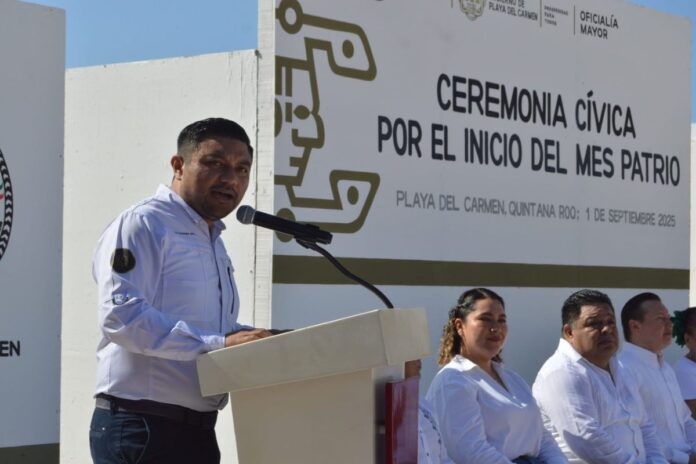 Playa del Carmen inicia el mes patrio con un llamado a la unidad y el compromiso ciudadano