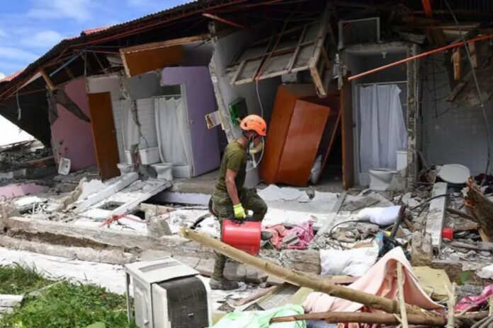 Terremoto de 6,9 sacude Filipinas: Al menos 69 muertos y réplicas siembran en pánico colectivo