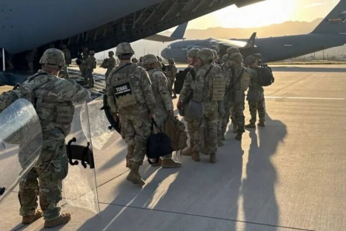 Tropas de la Guardia Nacional de Texas llegan a Chicago: Despliegue Federal en medio de tensiones