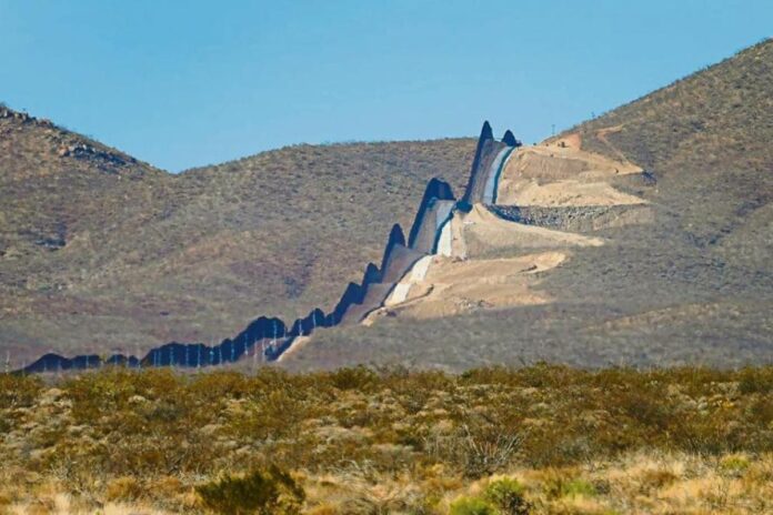 Embajada de Estados Unidos en México advierte: Multa de 5 mil dólares por cruzar ilegalmente la frontera