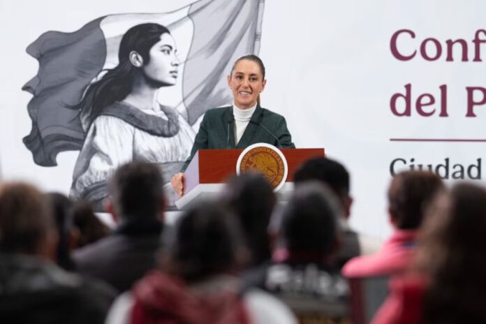 Claudia Sheinbaum llama a donar en centros de acopio para damnificados por lluvias