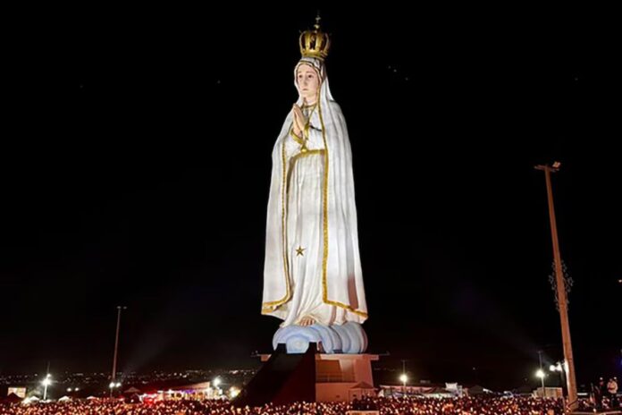 La nueva imponente estatua de la Virgen María que inaugurada en Brasil