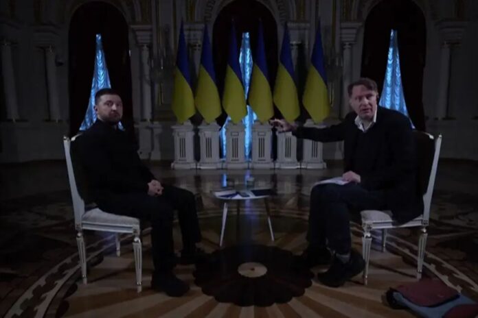 Apagón eléctrico durante entrevista a Zelenski en Ucrania