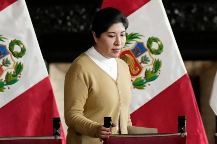 Perú rompe relaciones diplomáticas con México