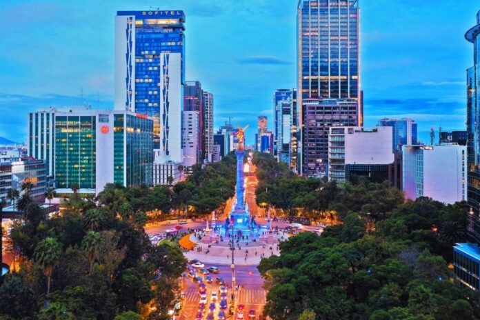 IMEF: Economía de México cierra 2025 con señales de fragilidad