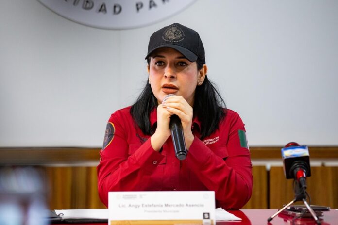 Estefanía Mercado, presidenta municipal de Playa del Carmen, durante el anuncio de la llegada de Plaza La Isla al municipio.